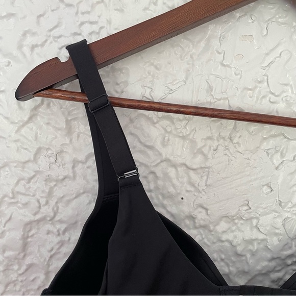 Duluth Trading Women's Armachillo TeeLUXE Bra Black Size 36DD - Picture 6 of 8